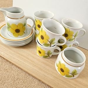 Vintage Collectible Royal Doulton Summer Days: Flat Cup & Saucer Set, Creamer